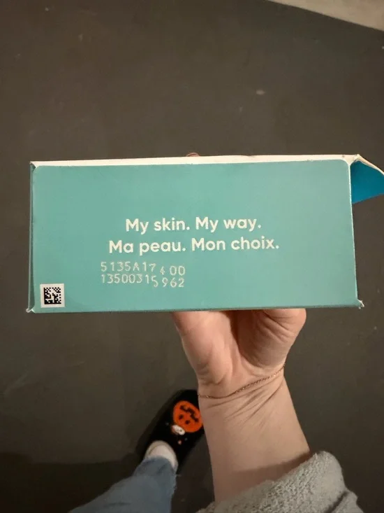 Venus Sensitive Razor Cartridges - Picture 3 of 4